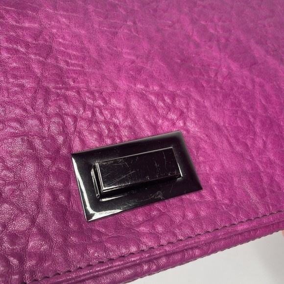 Shiraleah Clutch Pink Fuchsia Faux Leather Vegan Small Clutch - Picture 4 of 13